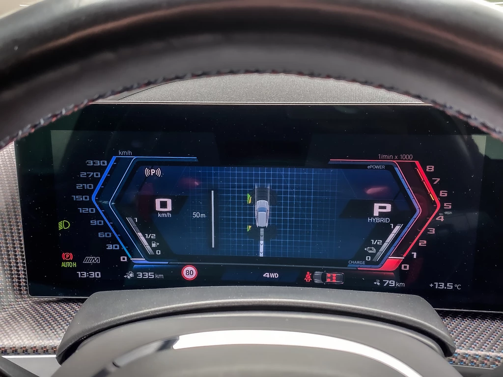 BMW XM – foto 24