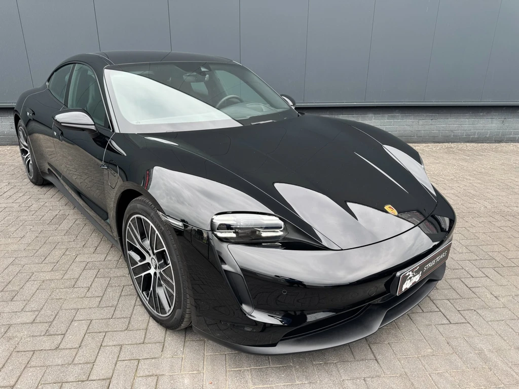 Porsche Taycan – foto 7