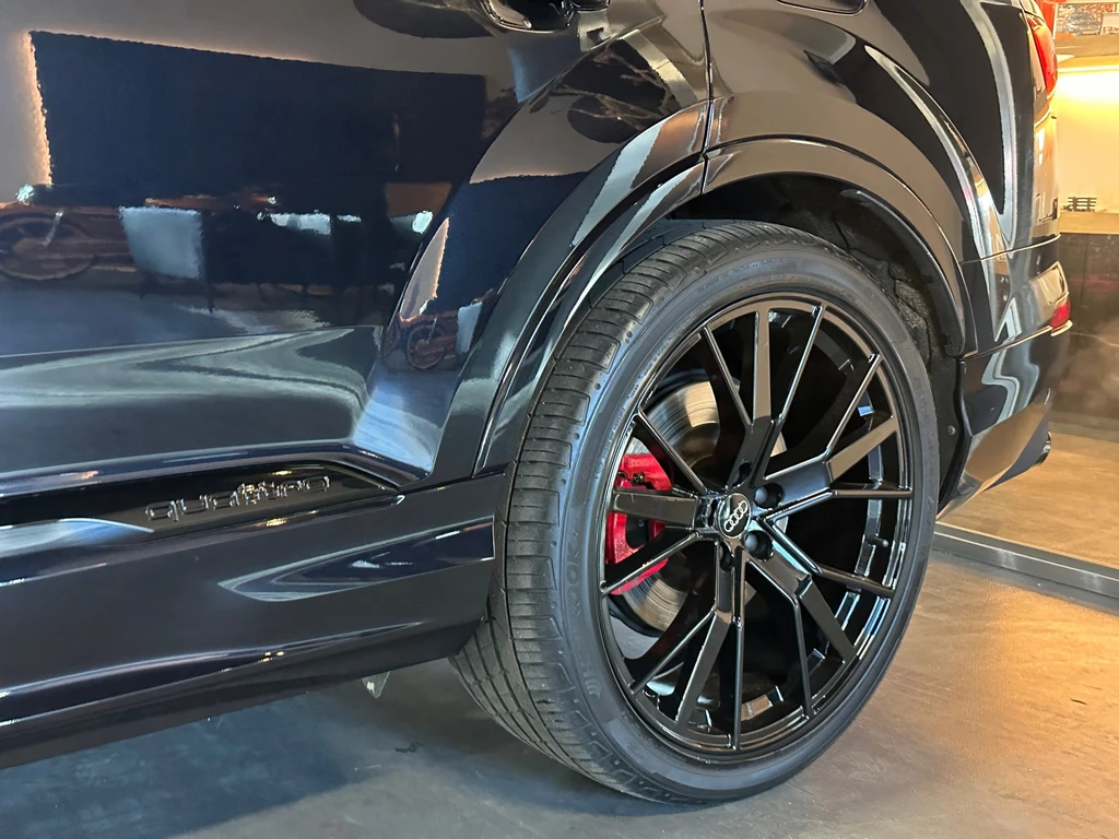 Audi Q7 – foto 46