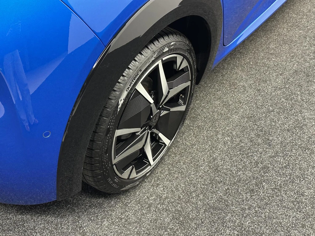 Peugeot 208 – foto 10