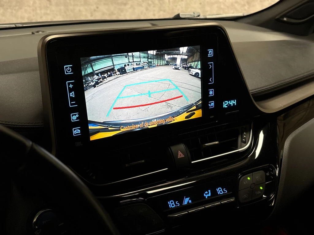 Toyota C-HR – foto 13