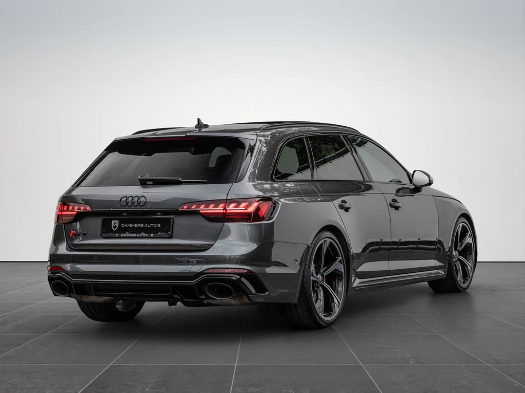 Audi RS4 – foto 6