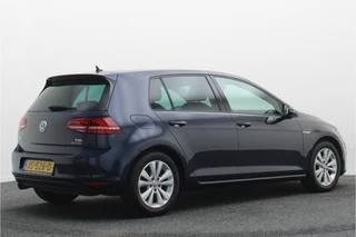 Volkswagen Golf – thumbnail 8