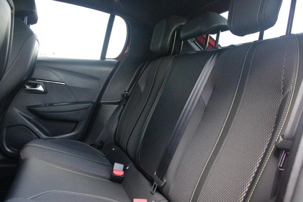 Peugeot 208 – foto 15