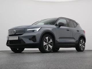 Volvo XC40 – thumbnail 2
