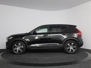 Volvo XC40 – thumbnail 3