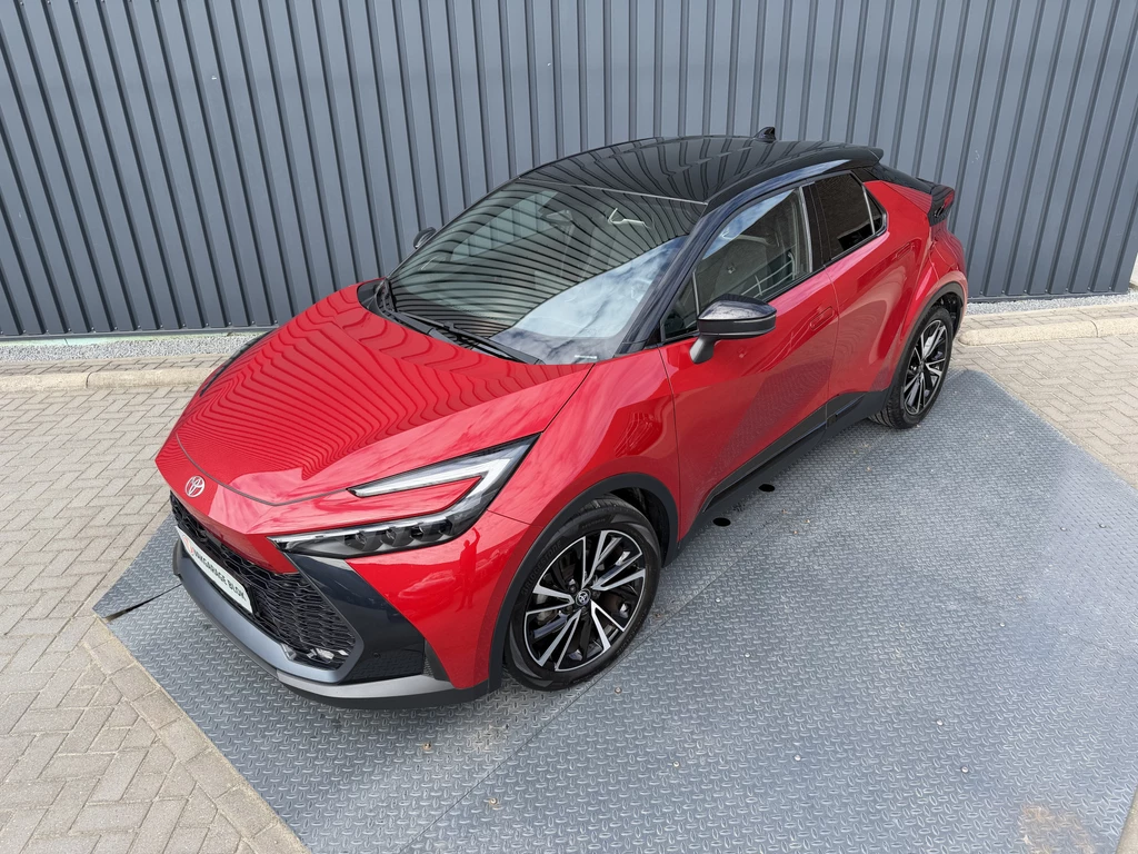 Toyota C-HR – foto 2
