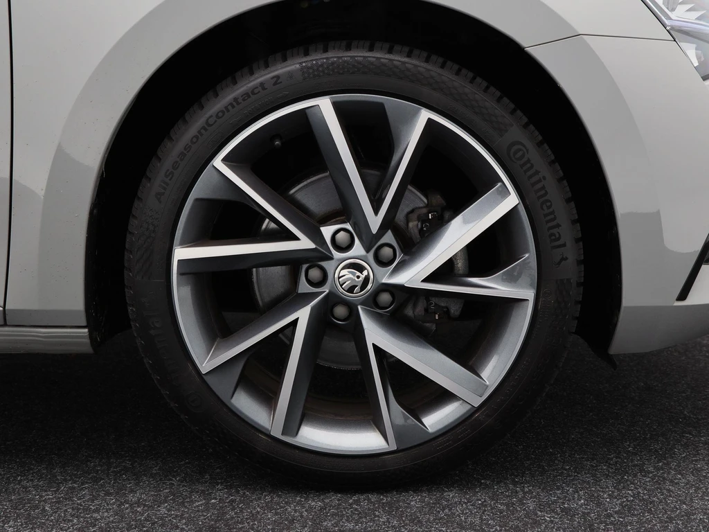 Škoda Superb – foto 11