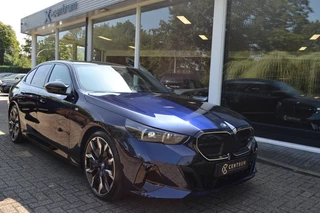 BMW i5 – thumbnail 5