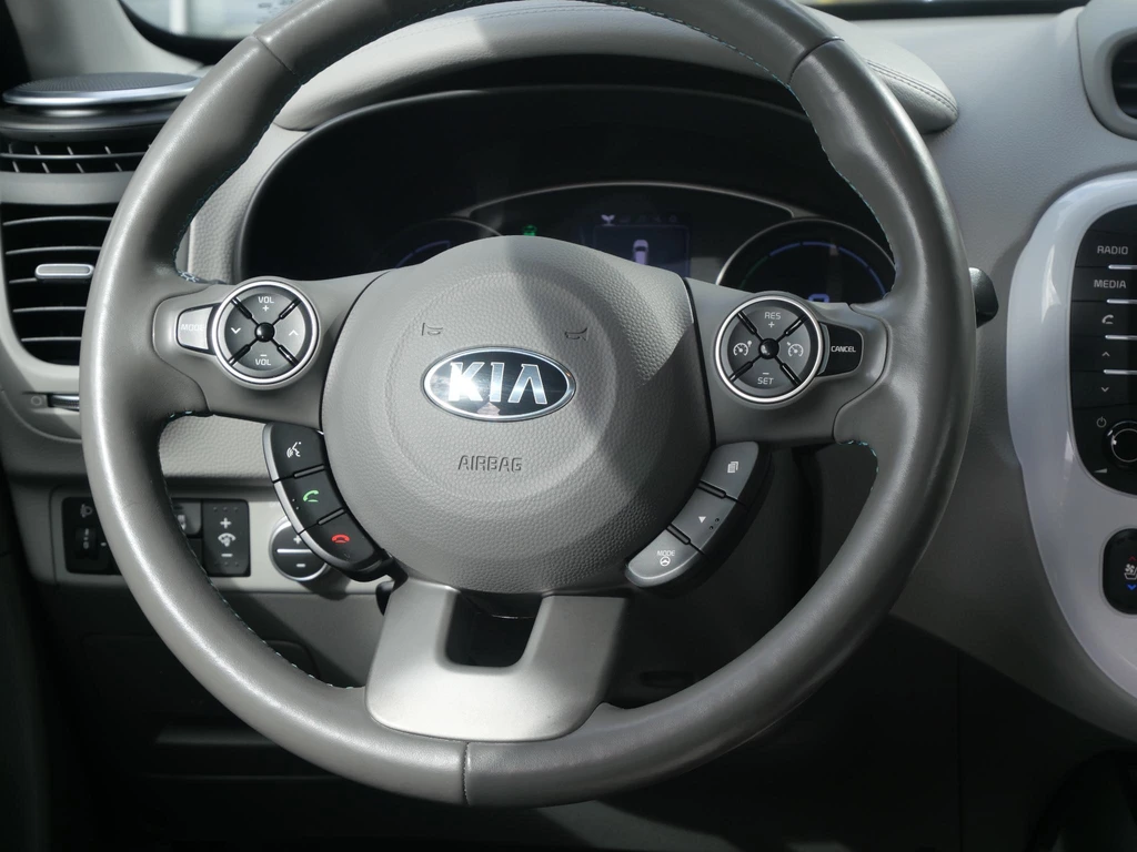 Kia e-Soul – foto 12