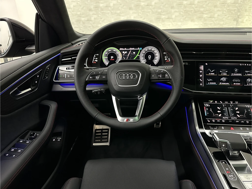 Audi Q8 – foto 12