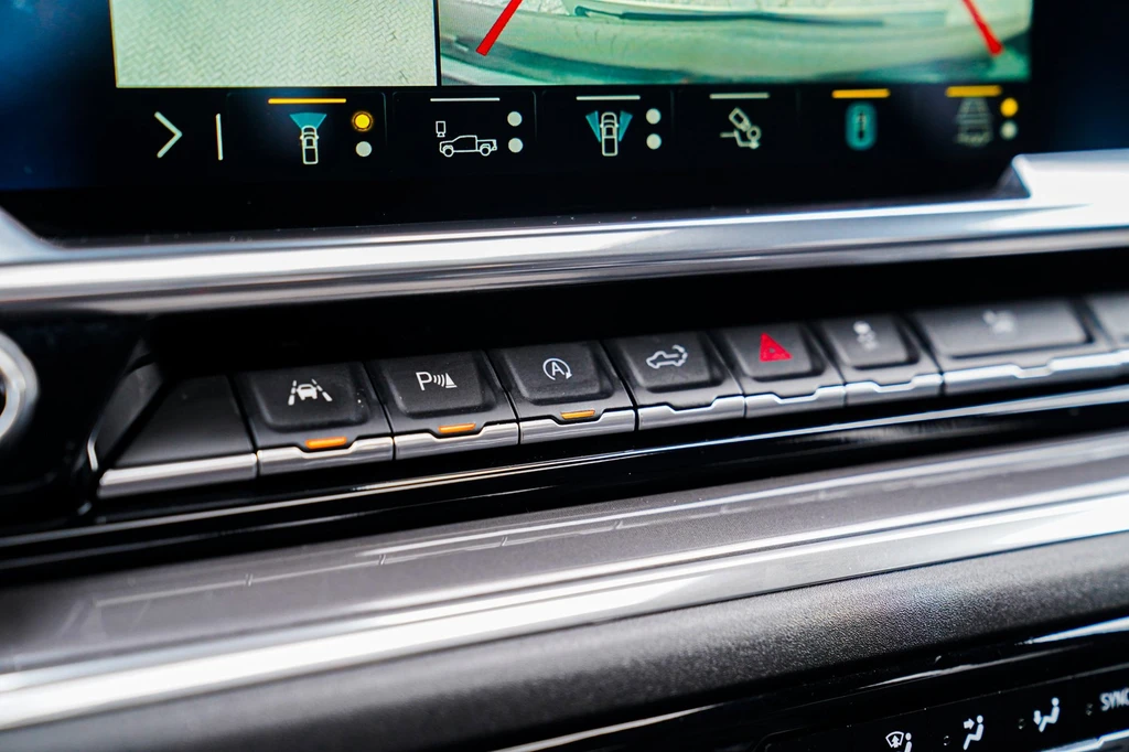 Chevrolet Silverado – foto 48