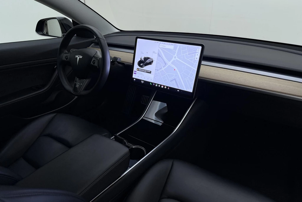Tesla Model 3 – foto 17