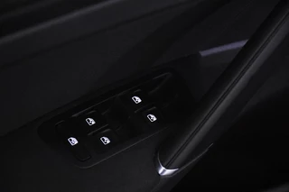 Volkswagen Golf – thumbnail 19