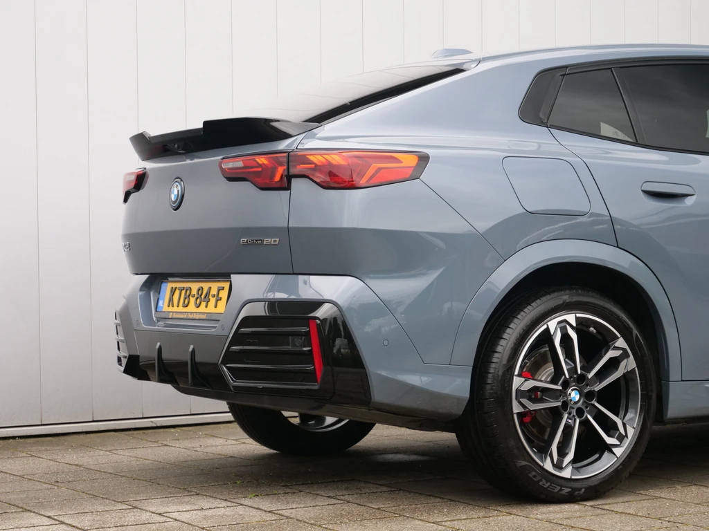 BMW iX2 – foto 5