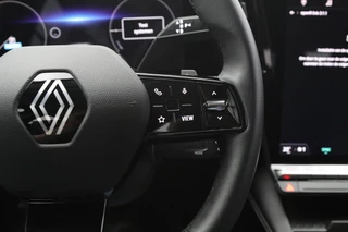 Renault Megane E-Tech – thumbnail 20