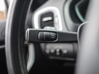 Volvo V40 – thumbnail 35