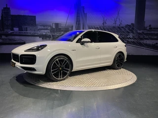 Porsche Cayenne – thumbnail 2