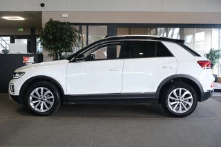 Volkswagen T-Roc – thumbnail 3