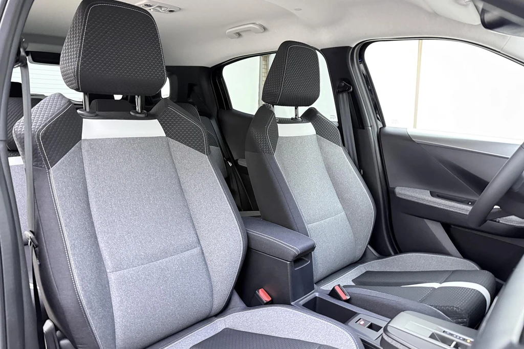 Opel Frontera – foto 17