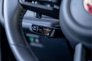 Porsche Cayenne – thumbnail 24