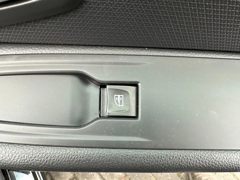 Renault Clio – foto 11