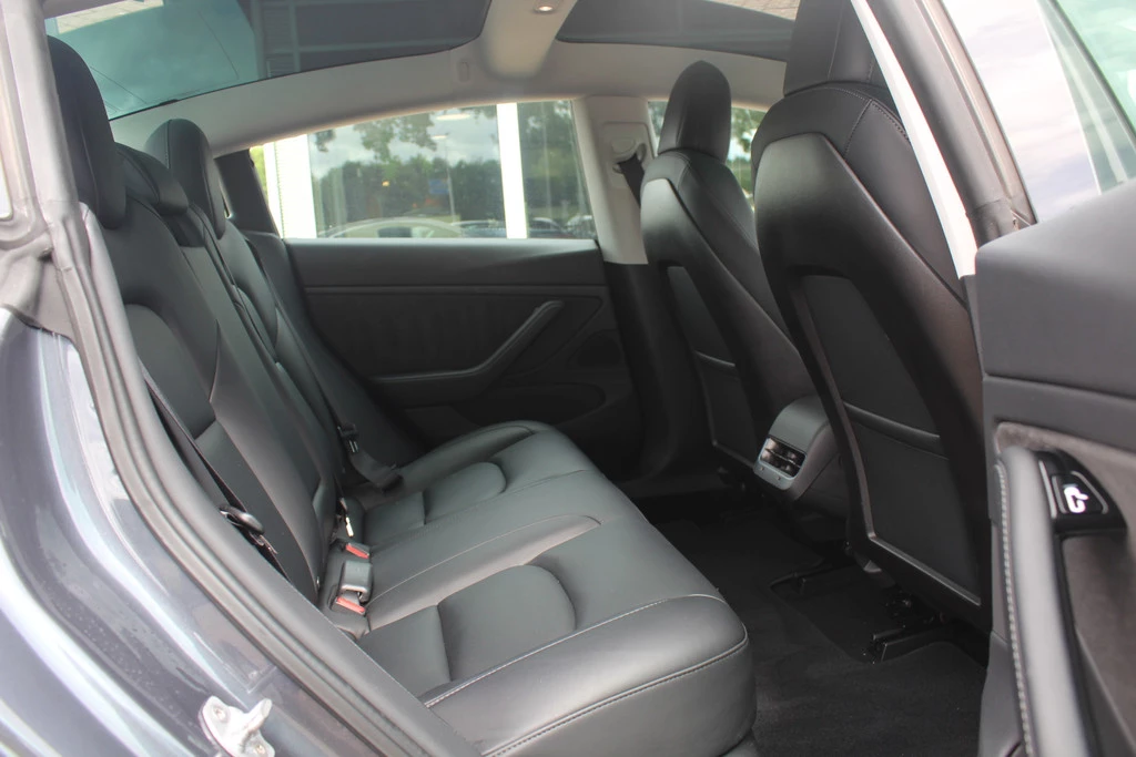 Tesla Model 3 – foto 15