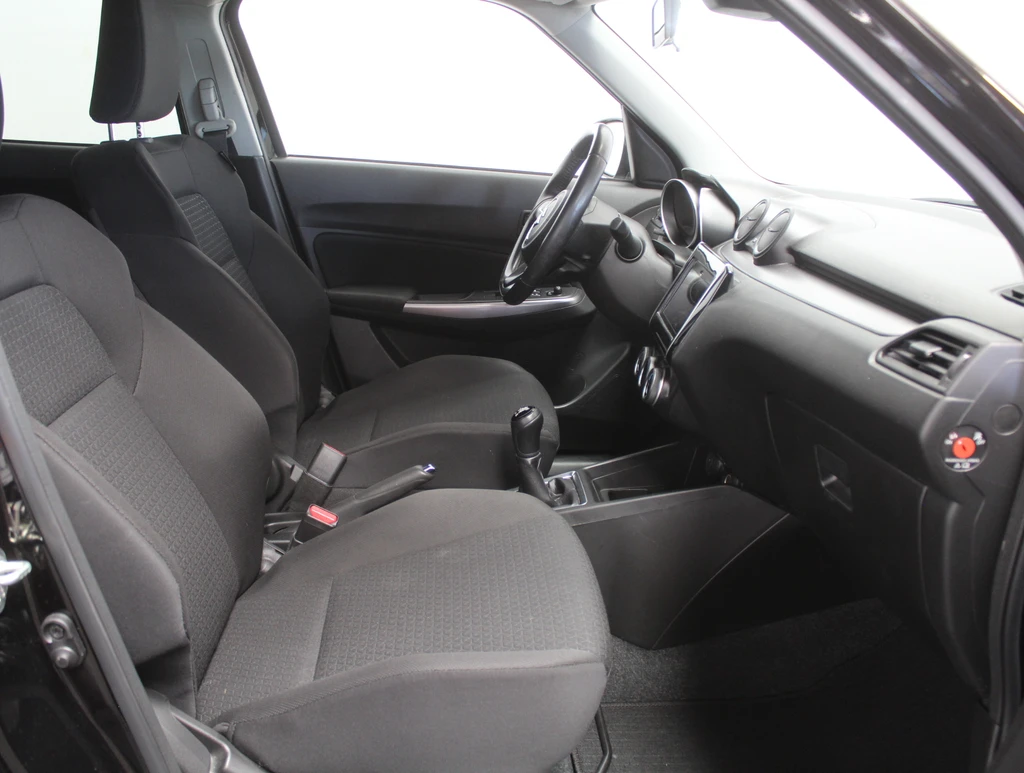 Suzuki Swift – foto 37
