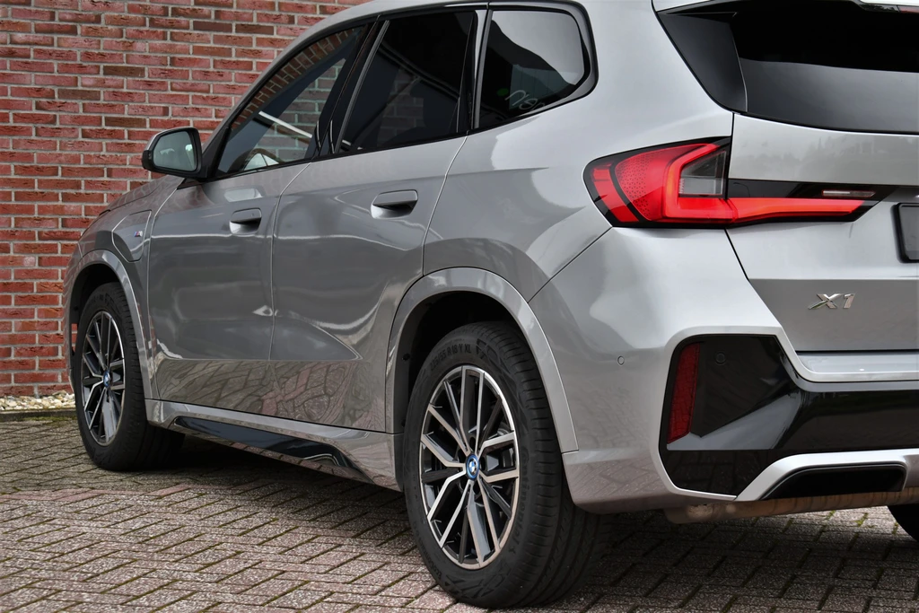 BMW X1 – foto 9