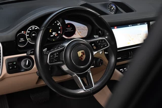 Porsche Cayenne – thumbnail 24