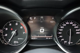 Alfa Romeo Stelvio – thumbnail 12