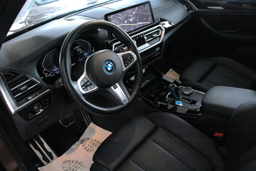 BMW iX3 – foto 7