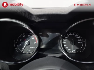 Alfa Romeo Stelvio – thumbnail 23