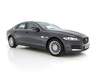 Jaguar XF – thumbnail 5
