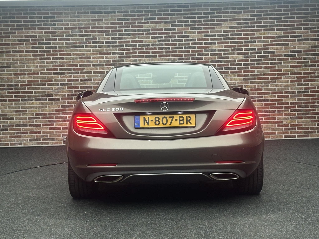 Mercedes-Benz SLC – foto 7