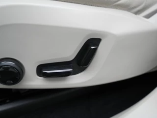 Volvo XC60 – thumbnail 22