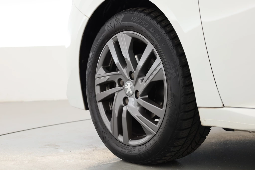 Peugeot 208 – foto 29