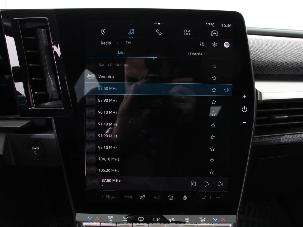 Renault Megane E-Tech – foto 16