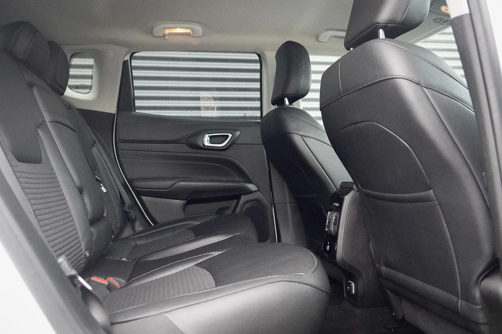 Jeep Compass – foto 14