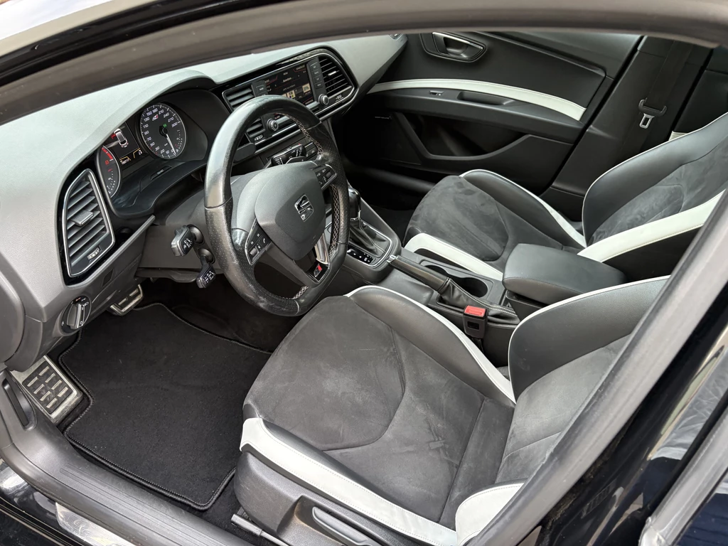 SEAT Leon – foto 12