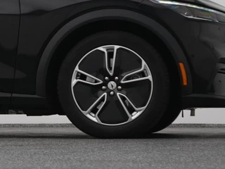 Ford Mustang Mach-E – thumbnail 43