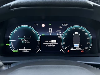 Toyota C-HR – thumbnail 16