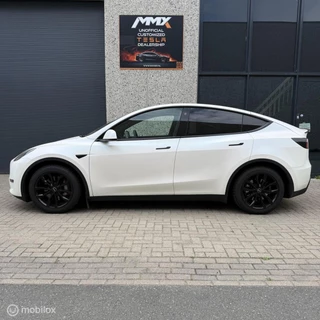 Tesla Model Y – thumbnail 2