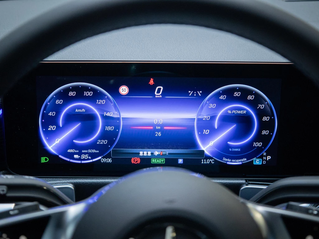 Mercedes-Benz EQB – foto 10