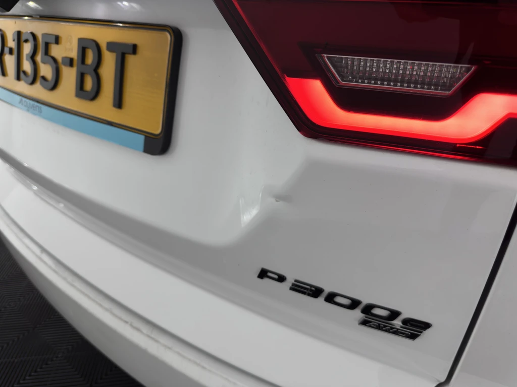 Jaguar E-PACE – foto 32