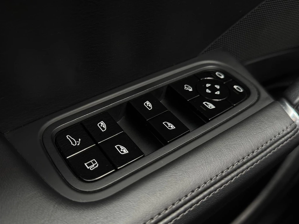 Porsche Cayenne – foto 10