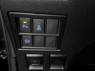 Toyota Hilux – thumbnail 33