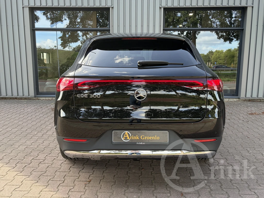 Mercedes-Benz EQE – foto 5