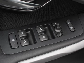 Volvo V40 – thumbnail 14