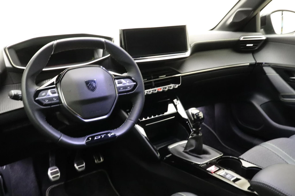 Peugeot 208 – foto 17